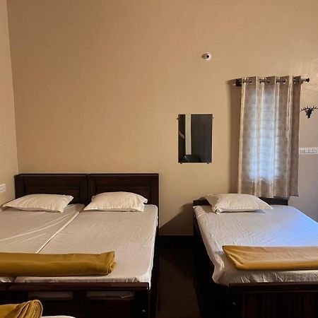 Silver Shadow Homestay Chikmagalūr Zewnętrze zdjęcie